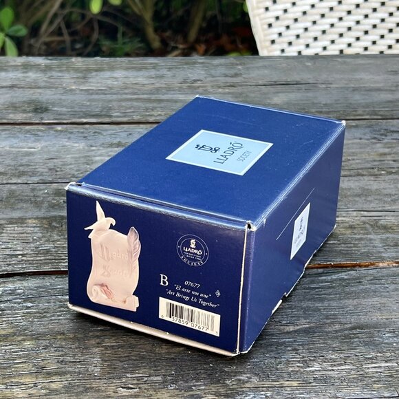 Lladro Society Porcelain Plaque Art Brings Us Together 7677 Scroll BOX - Picture 9 of 10